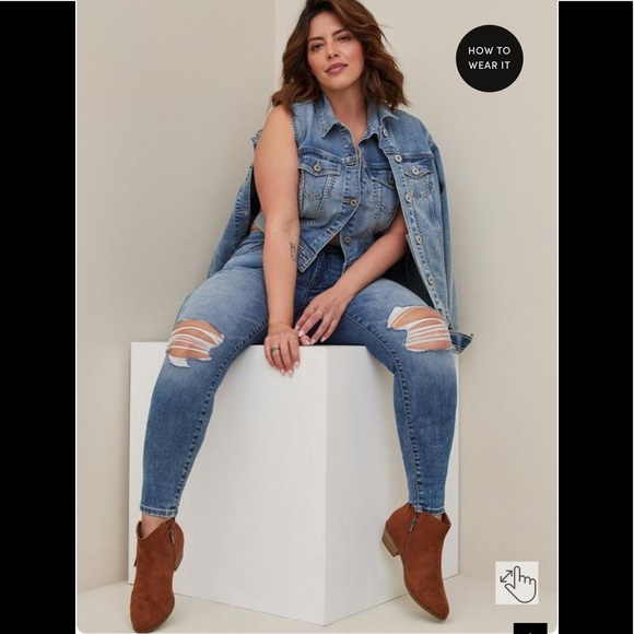 NWT - Torrid Destructed Skinny Jeans - Picture 4 of 4